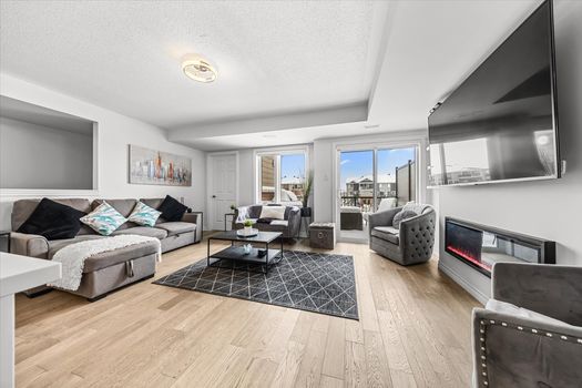 Photo 8 - 20-016A1737