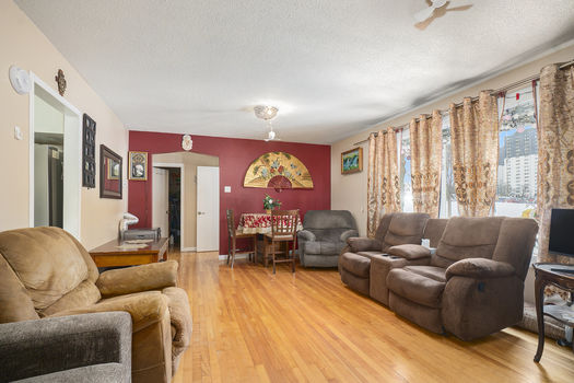 008_2024_othello_av_21_633