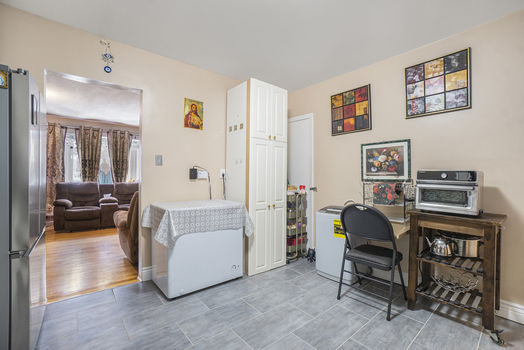 014_2024_othello_av_16_334