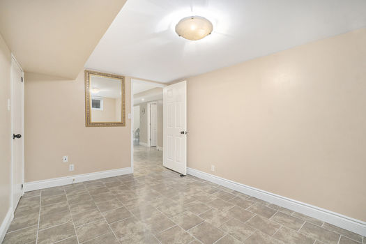 021_2024_othello_av_2_938