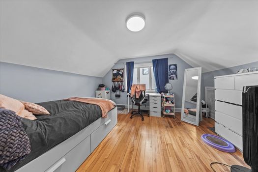 Photo 15 - 14-016A2545