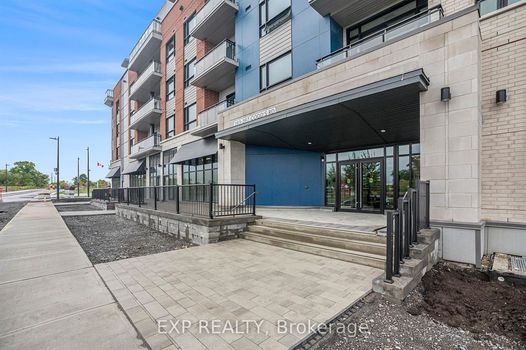 Photo 5 - Exterior