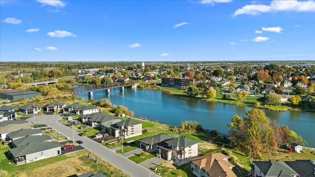 Photo 33 - 40-DJI_20251014154750_0175_D