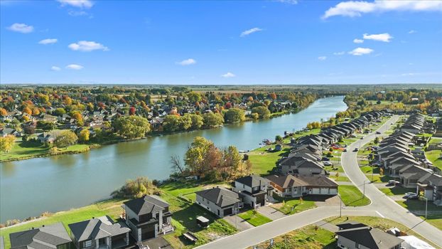Photo 34 -41-DJI_20251014154812_0182_D