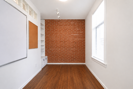 White Walls 1