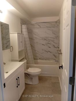 bathroomGetMedia