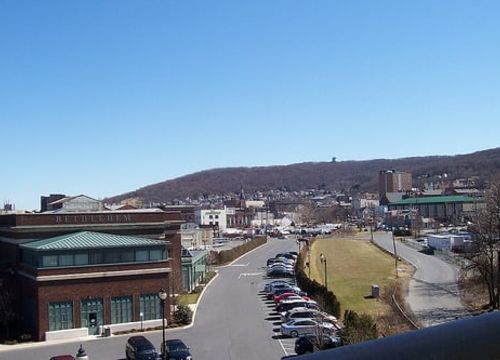 4688241648_0638879718