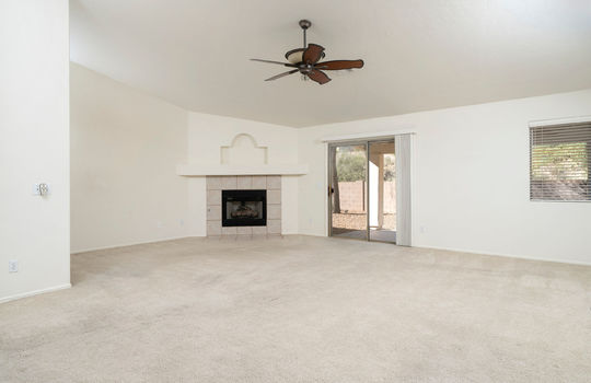 Living Space Shot 4
