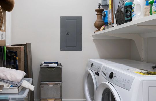 Laundry Room-Storage