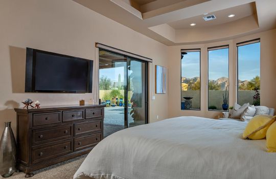 Catalina Mountain Views