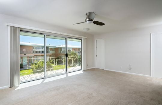 Large Primary Includes Full Wall Pass-Thru Closet