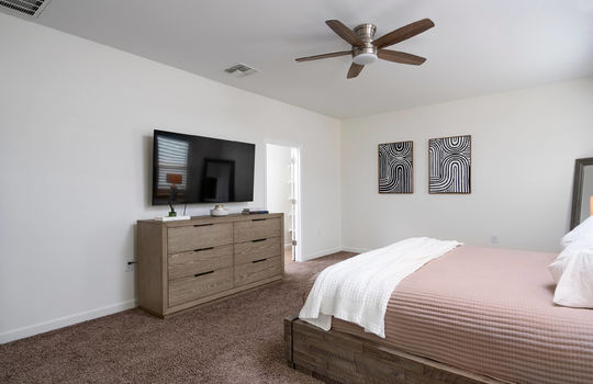 Primary Bedroom With Ensuite Bath and Walk-In Closet