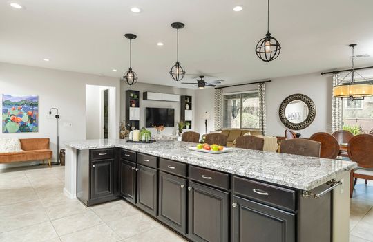 Open Kitchen With Breakfast Bar