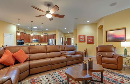 High quality furnishings throughout