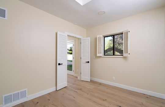 Third Guest Bedroom
