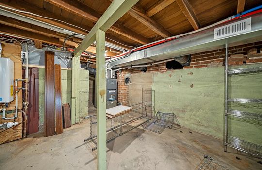 39-Crawl Space