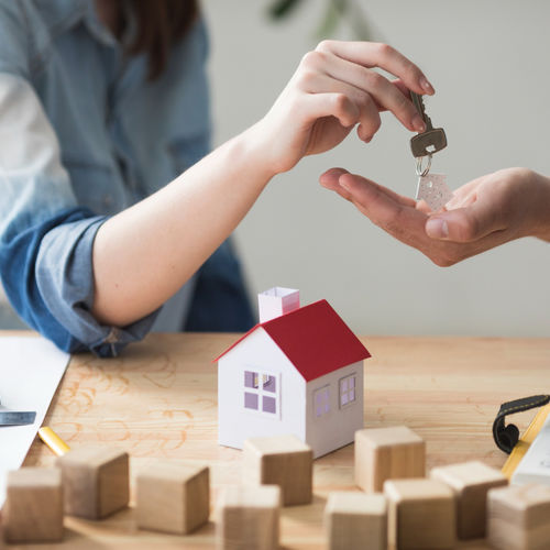 Home Buying Myths You Need to Stop Believing in 2025