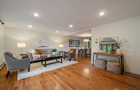 07-Living Room
