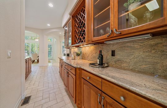14-Butlers Pantry
