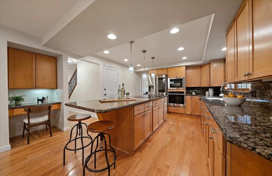 17-Kitchen