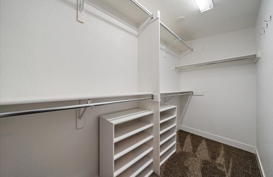 18-Primary Walk In Closet