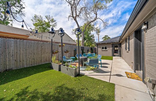 23-Rear Yard