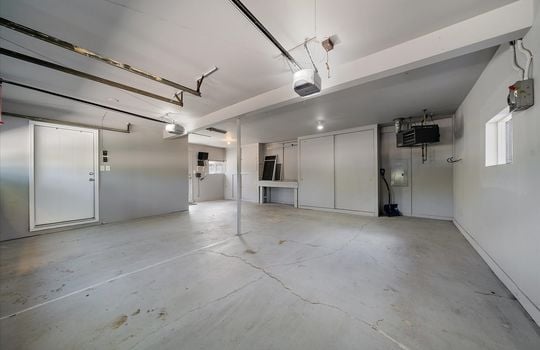 25-Oversized 2 Car Garage w_ Heater & Storage
