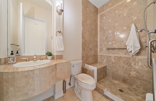30-Main Floor 3_4 Bath