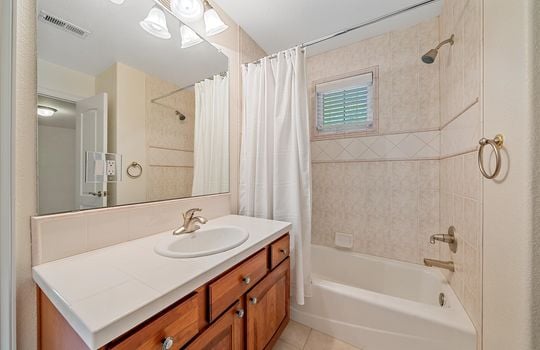 33-Full Bath 3