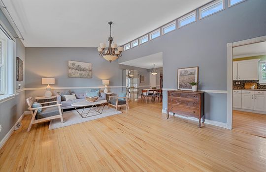 03-Living Area