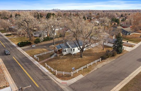 42-DJI_20251202140952_0130_D