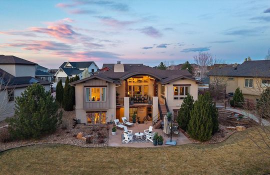 002-Expansive Walk Out Basement