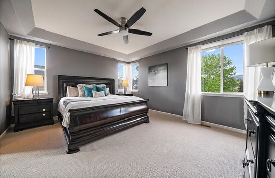 33-Luxe Primary Suite with Mountain Views