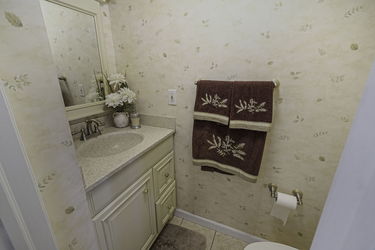 13-web-or-mls-15044 Final 0013