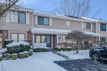 2-web-or-mls-15044 Final 0002