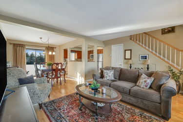 8-web-or-mls-15044 Final 0008