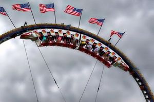 eyeimage-amusement-park-829804_1280
