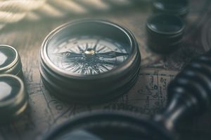 ghinzo-compass-5137269_1280