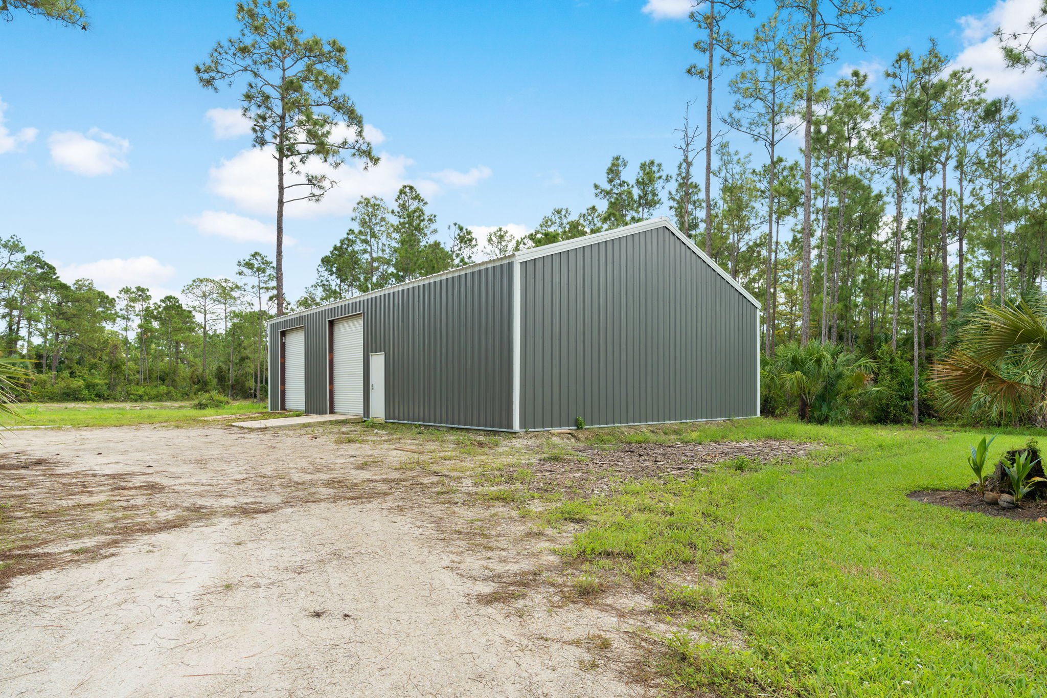 Red Steel Metal Building Workshop | Naples