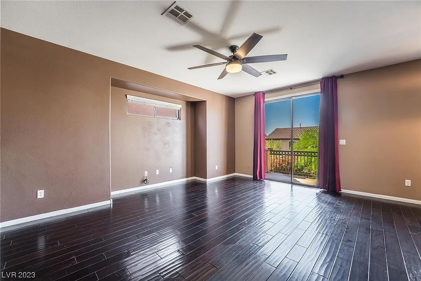 7473 Glimmering Sun Ave Img 4