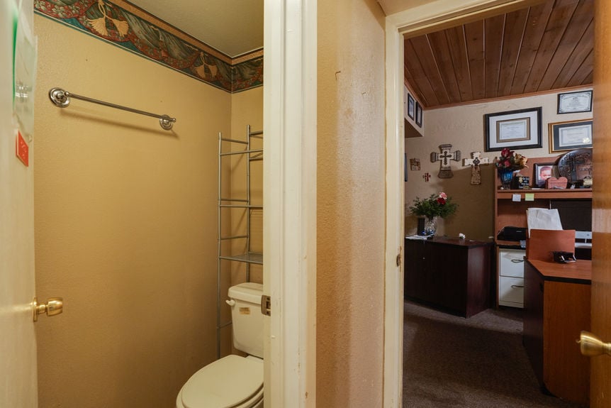 1509_Bluff_AssentRE-39