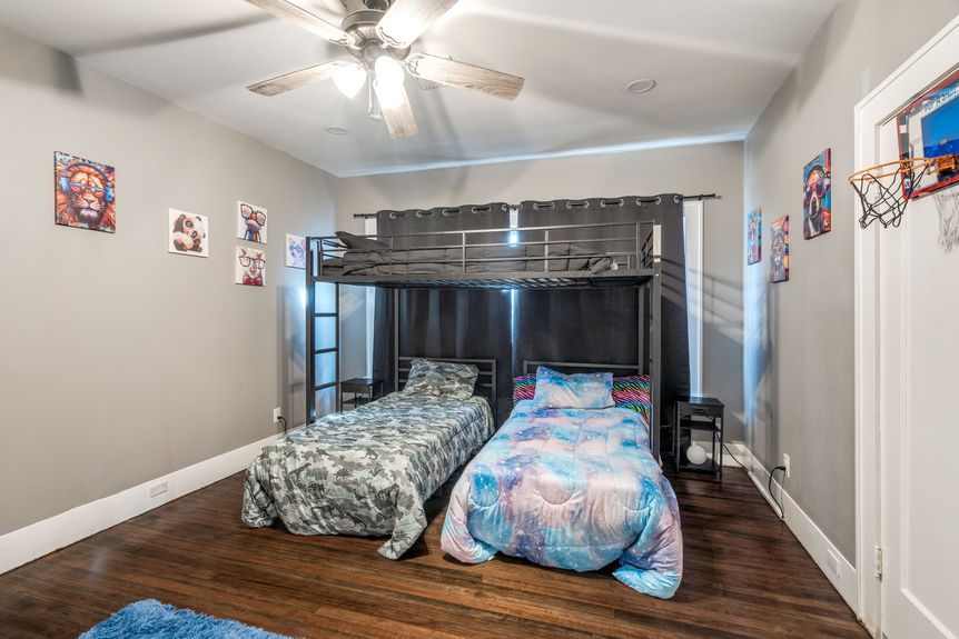 2008_Hayes_AssentRE-12