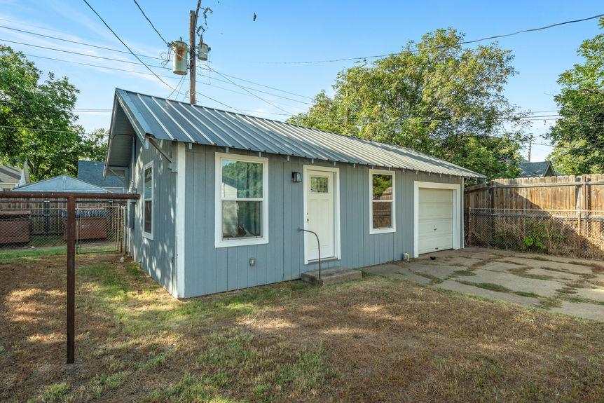 2008_Hayes_AssentRE-22