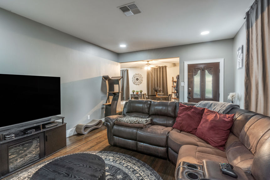 2008_Hayes_AssentRE-5