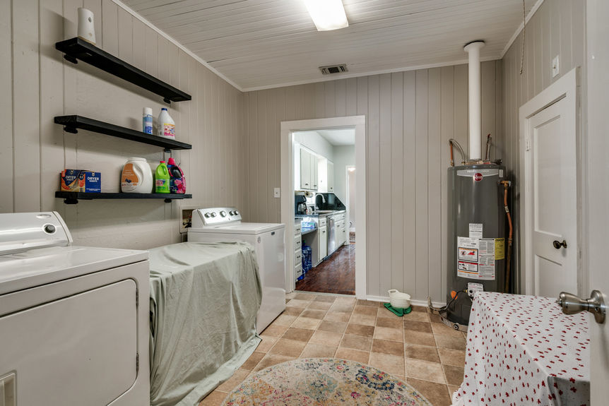 3103_AveQ_AssentRE-23