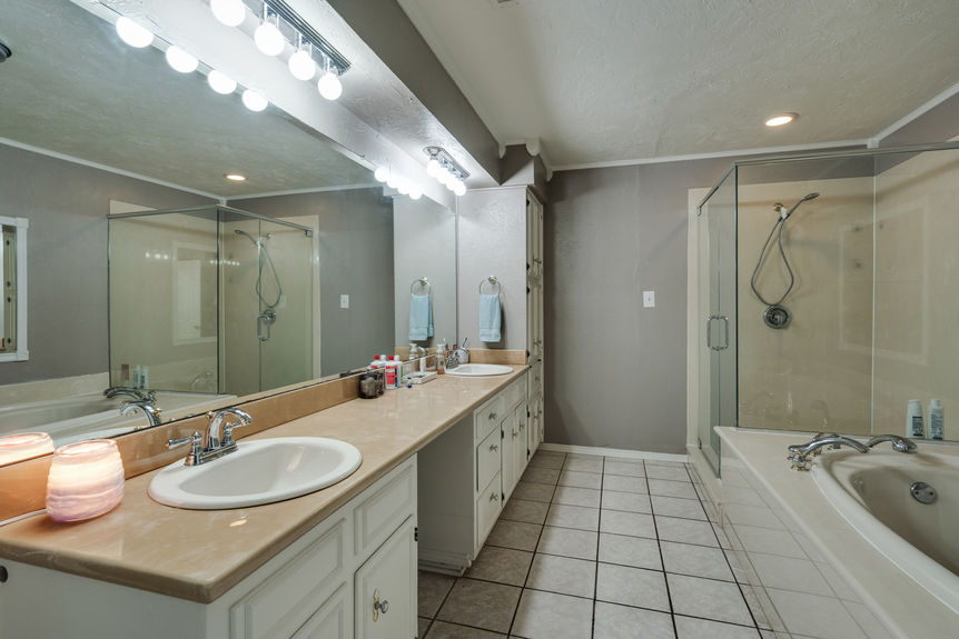 3_ShadyBrookCt_SummerMills-12