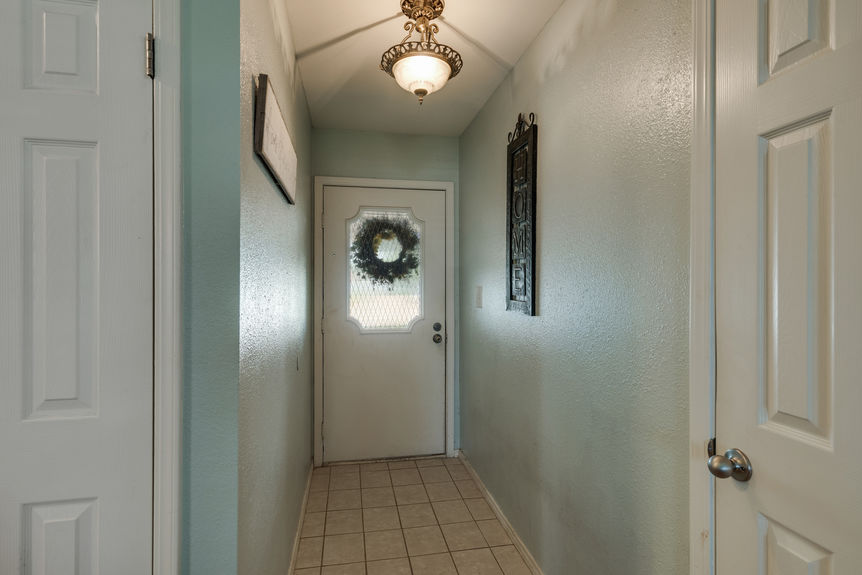 3_ShadyBrookCt_SummerMills-3