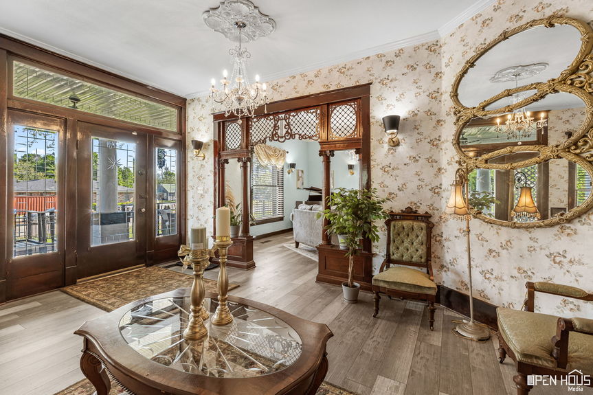 19-web-or-mls-405-w-gilbert-st