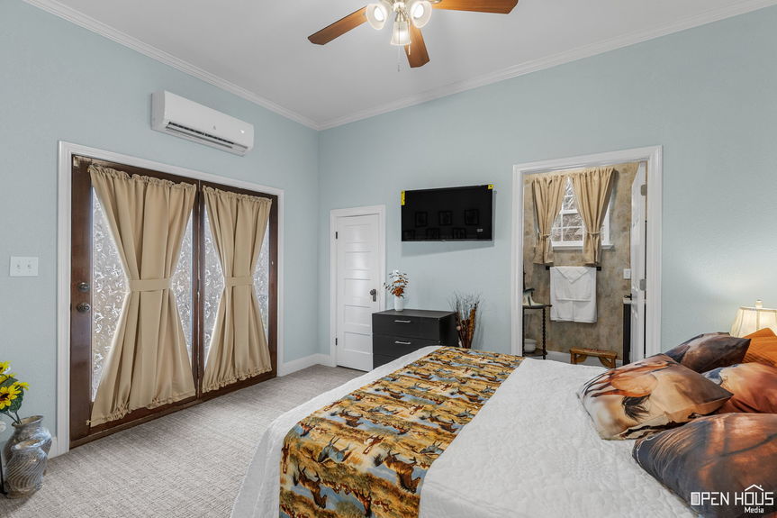 71-web-or-mls-405-w-gilbert-st