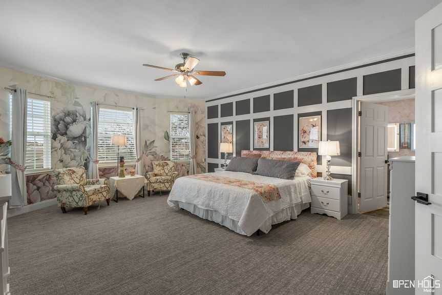 76-web-or-mls-405-w-gilbert-st